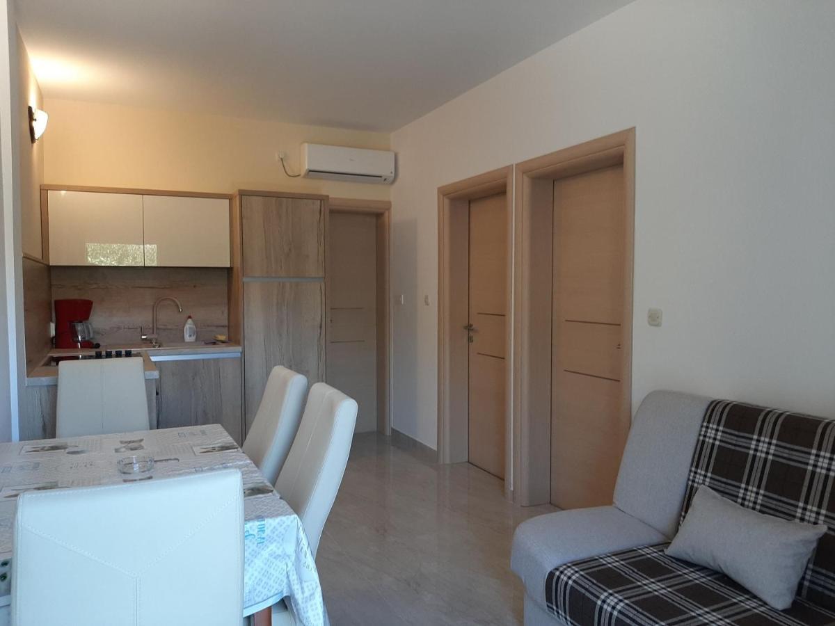 Apartments Edo Новалья Экстерьер фото